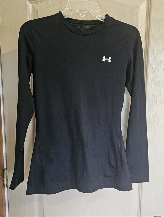 Under Armour Tops - Vintage 2011 Under Armour Women's Black Fitted Compression Shirt Medium